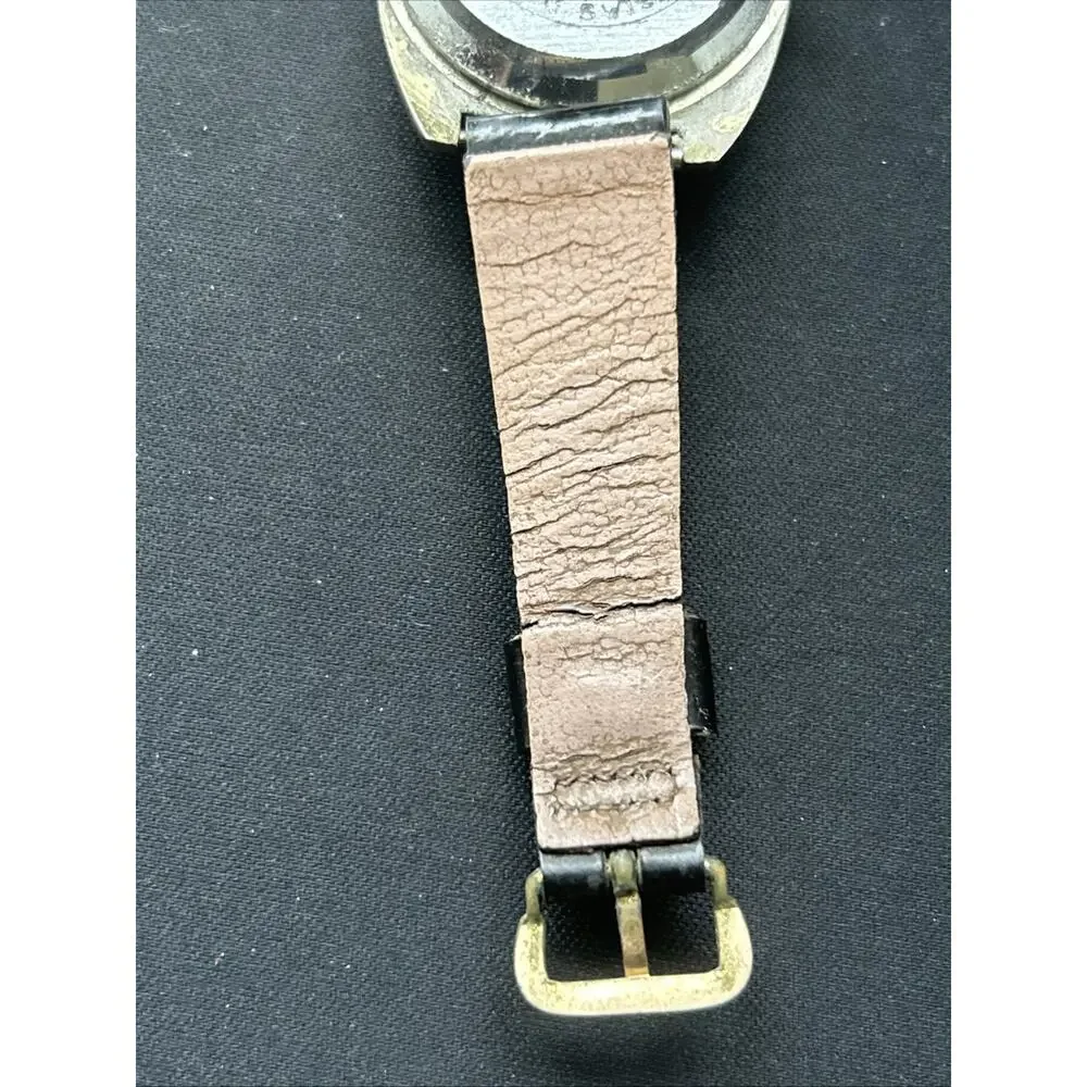 Vintage Diamond Tooled Swiss Made Smiley Face Manual Wind Watch